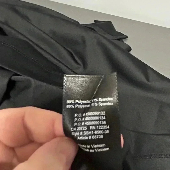 Aritzia - Babaton Wrap Dress - Picture 6 of 6